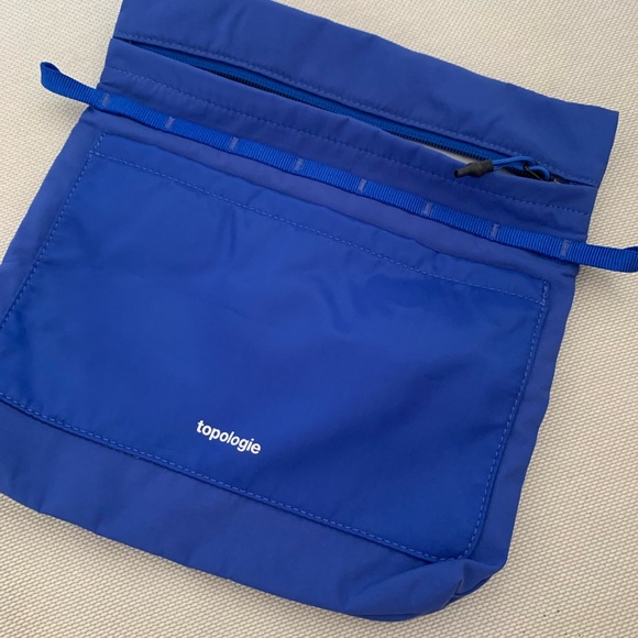 Topologie Musette bag in blue - Picture 6 of 6